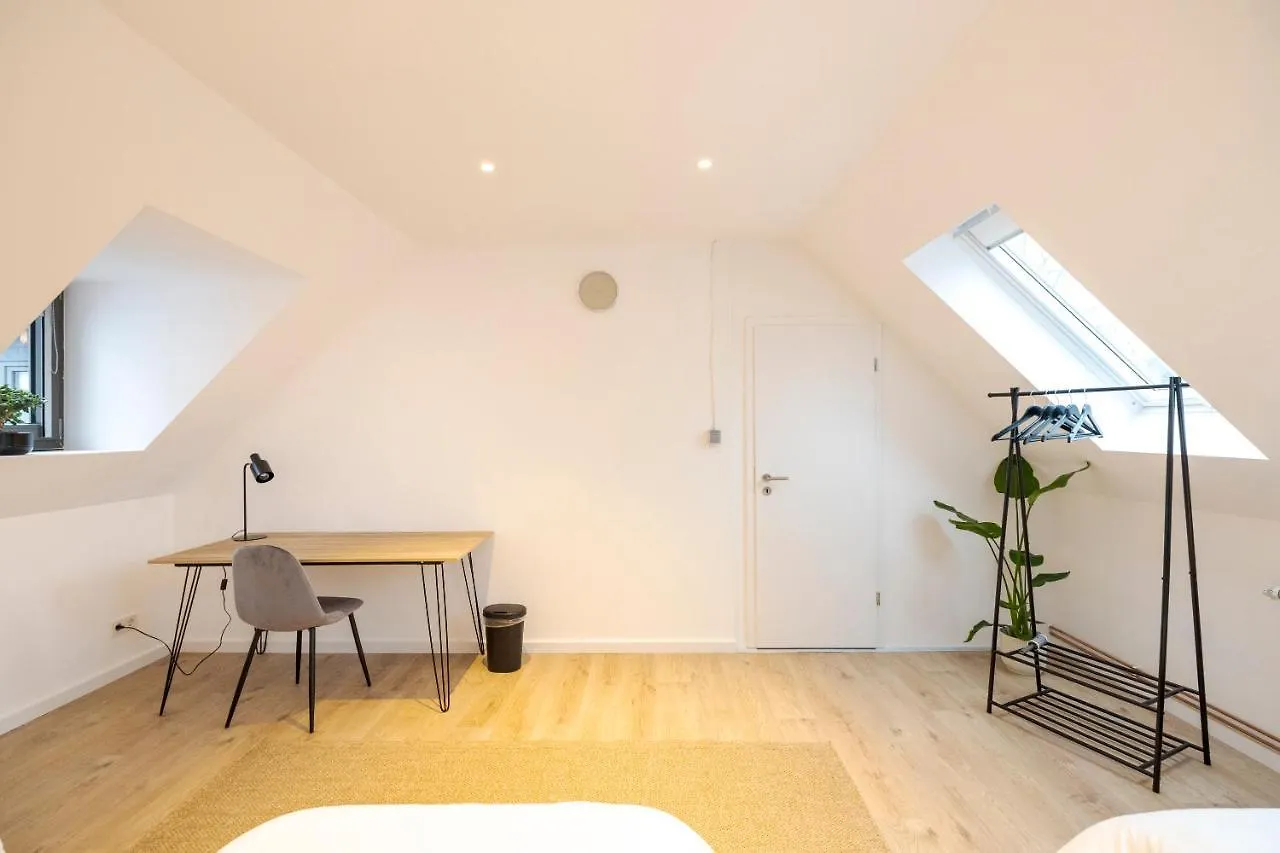 100Qm - 3 Rooms - Central - Rhm Apartments Hannover